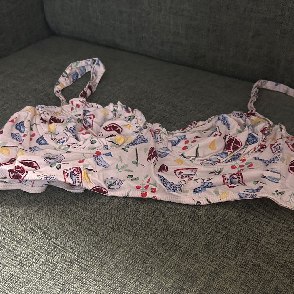 Colsie White Floral & Fruit Print Bralette